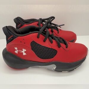 Under Armour Lockdown 6 Black Red 3025618-600 Boys Basketball Sneakers SZ 1